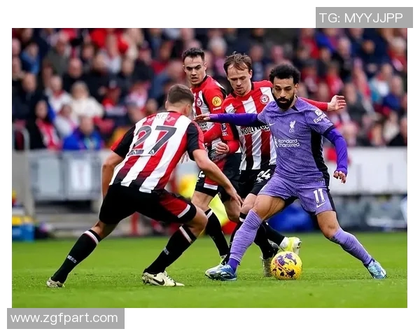 切尔西与曼联激战正酣现场直播精彩瞬间全程回顾与分析 切尔西与曼联激战正酣现场直播精彩瞬间全程回顾与分析